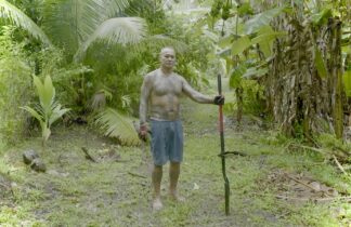 Manae Feleu, Captain Futuna